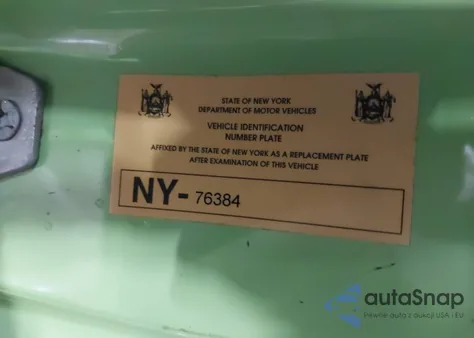 2015 Dodge Challenger R/T Plus z USA, uszkodzony, nr VIN NY76384